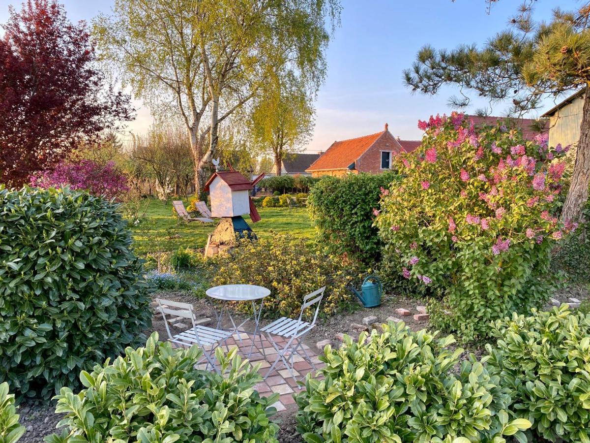 Aux 2 Girouettes Bed & Breakfast Merville  Exterior foto